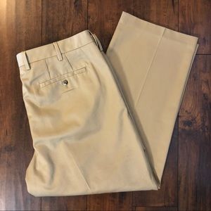 Izod khakis